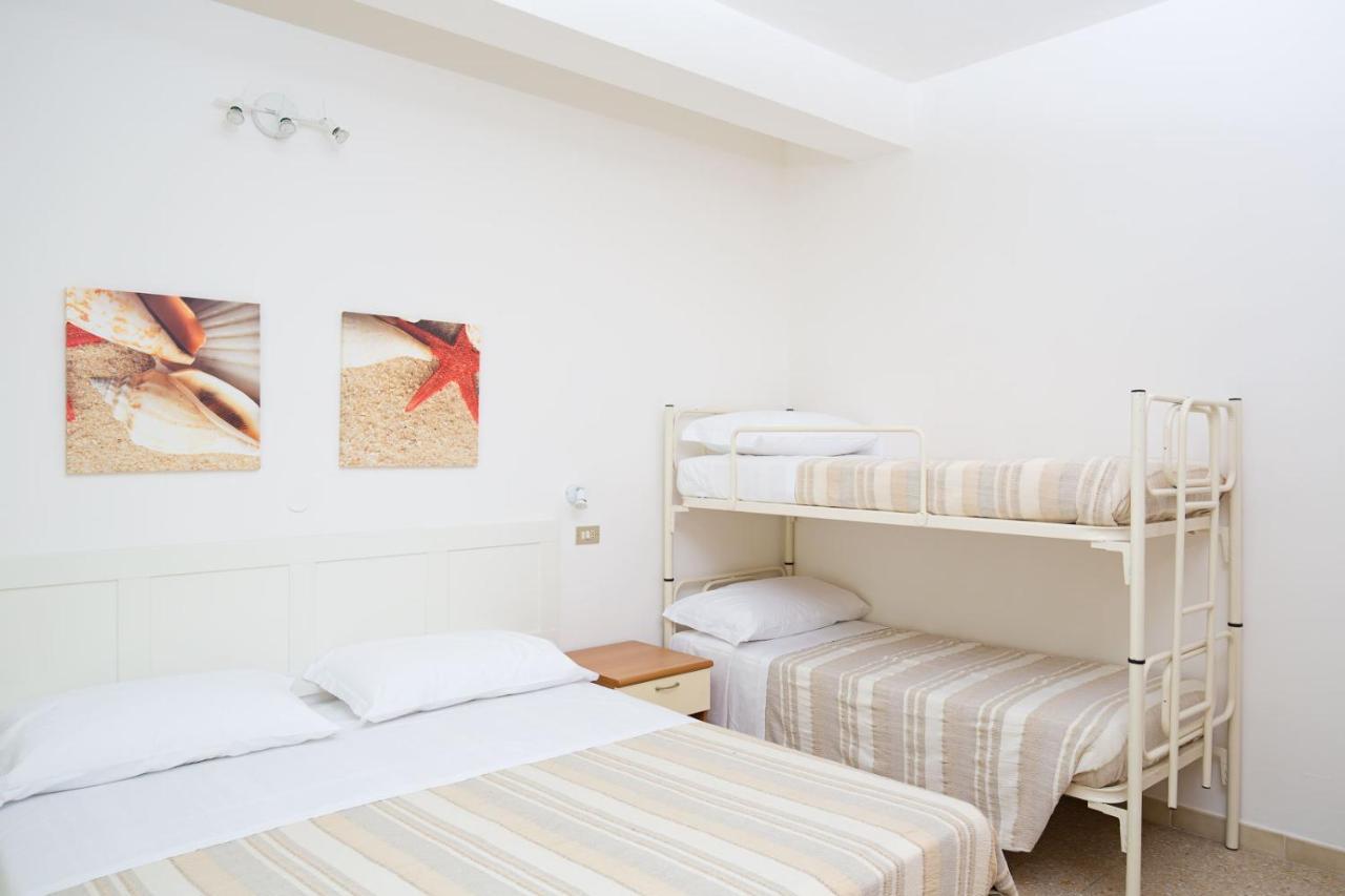 Hotel Helios Riccione Exterior photo